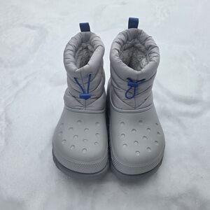 Crocs Waterproof Boots - Light Gray, Men’s 6 / Women’s 8